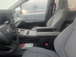 2025 Toyota Sienna LE