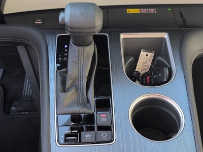 2025 Toyota Sienna LE