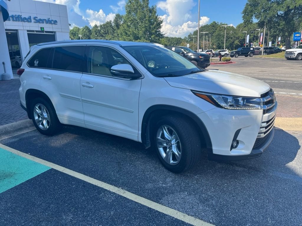 2017 Toyota Highlander Limited