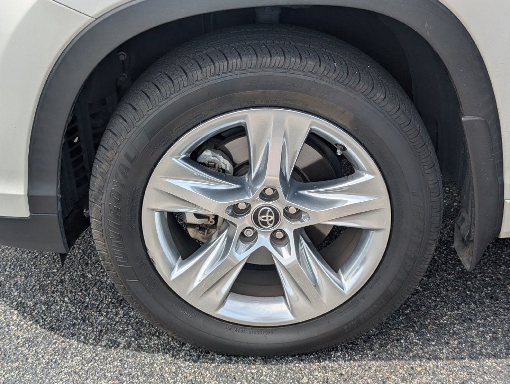 2017 Toyota Highlander Limited