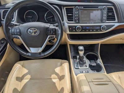 2017 Toyota Highlander Limited