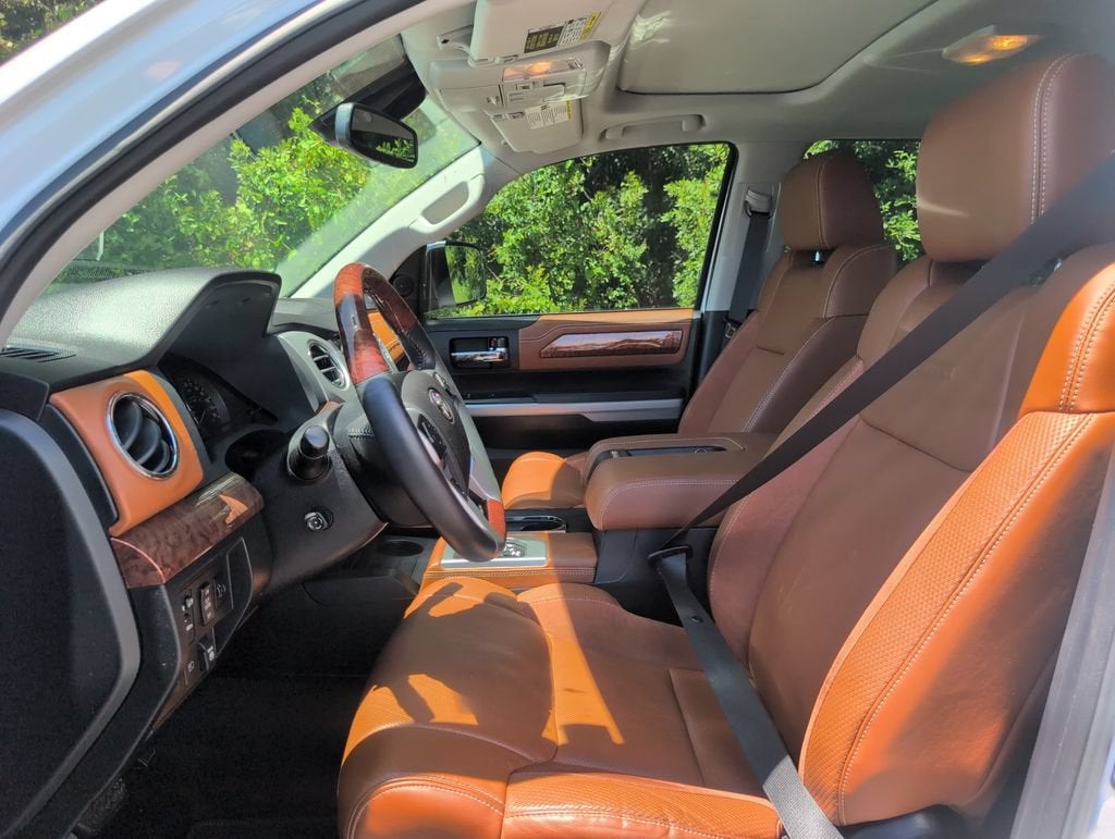 2021 Toyota Tundra 2WD Platinum