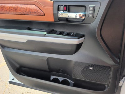 2021 Toyota Tundra 2WD Platinum