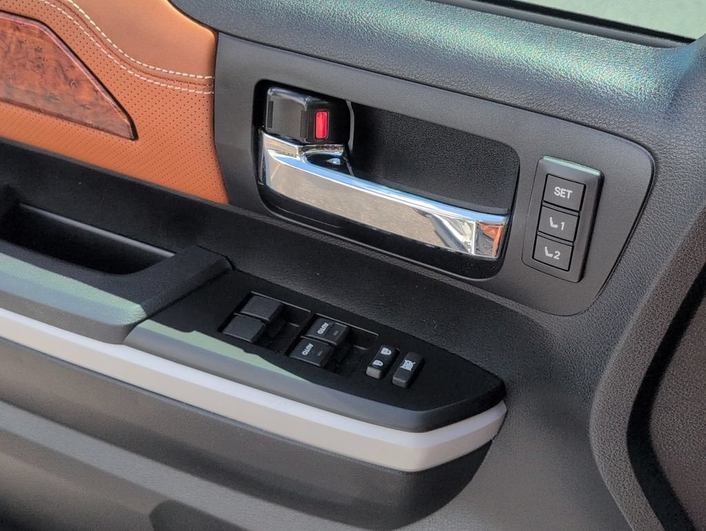 2021 Toyota Tundra 2WD Platinum