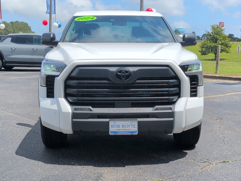 2024 Toyota Tundra 4WD SR5