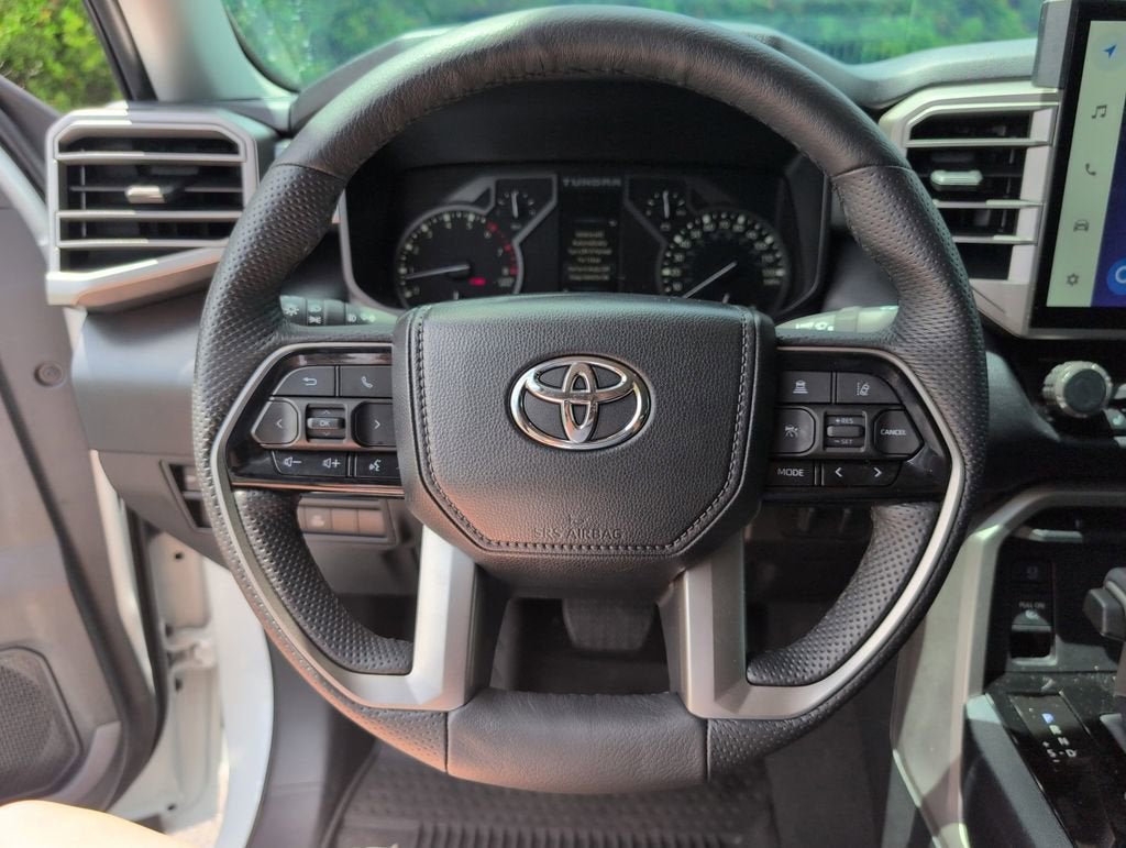 2024 Toyota Tundra 4WD SR5