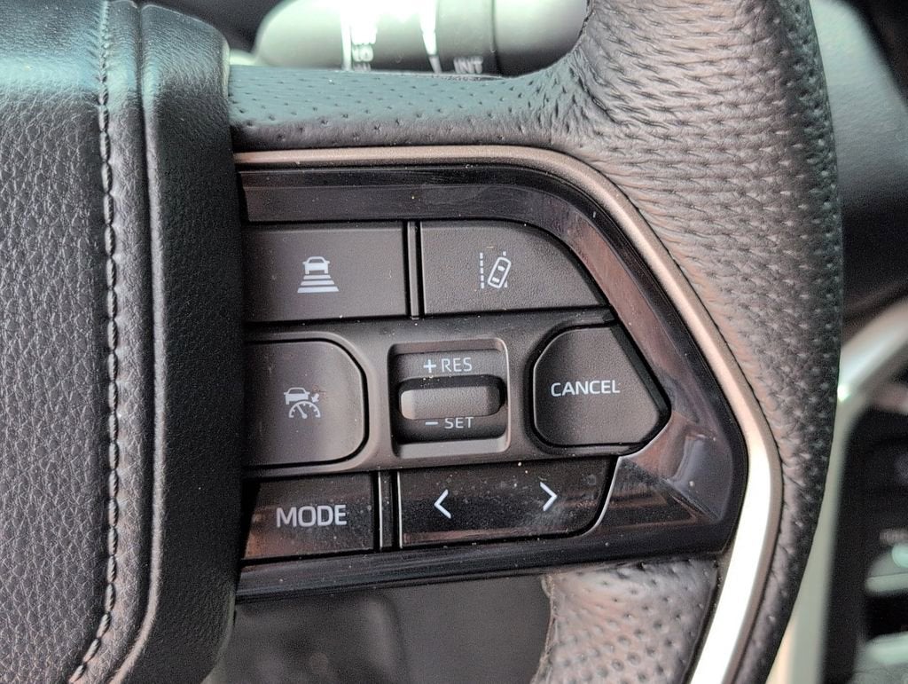 2024 Toyota Tundra 4WD SR5