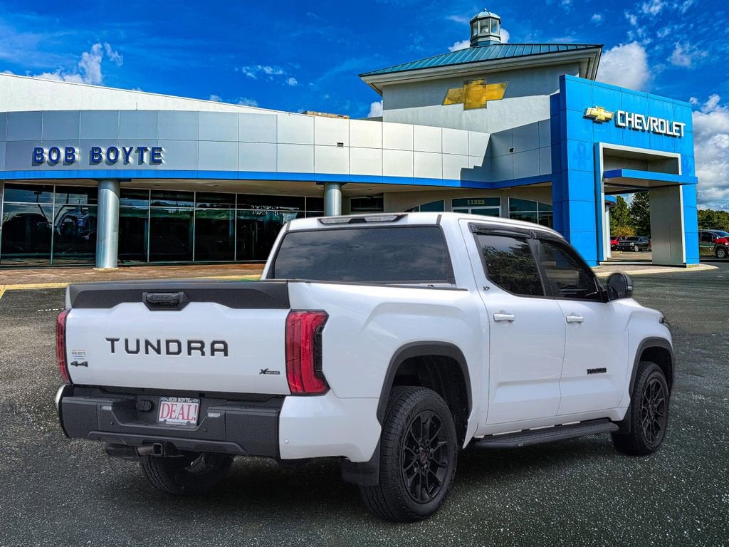 2024 Toyota Tundra 4WD SR5