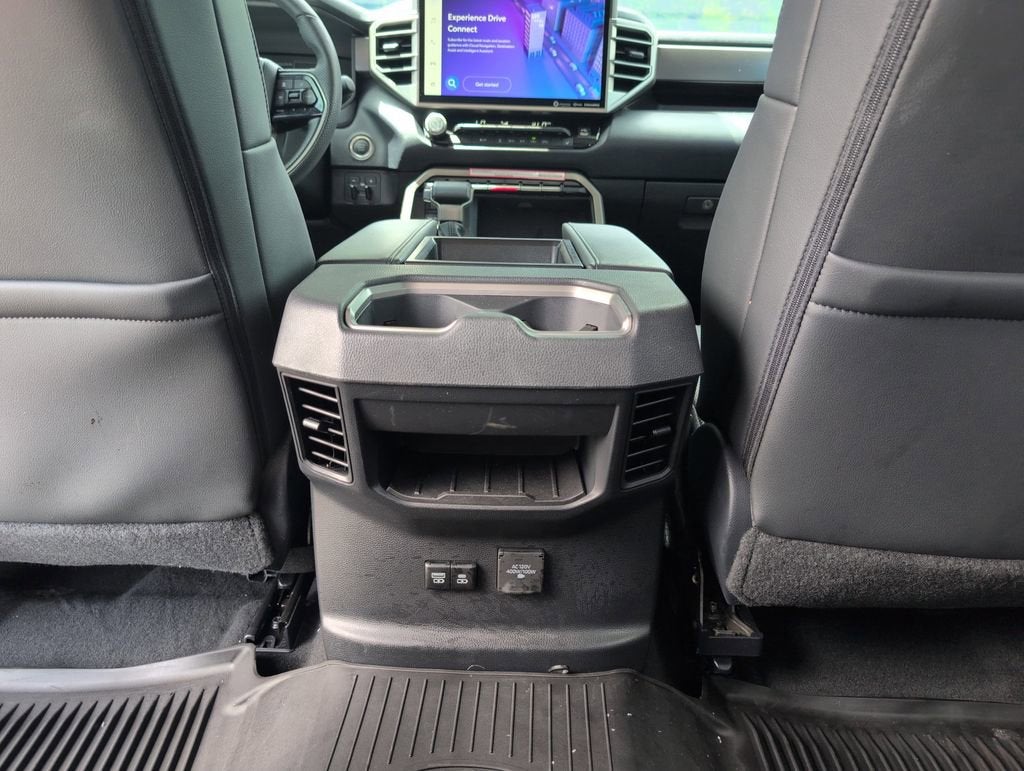 2024 Toyota Tundra 4WD SR5