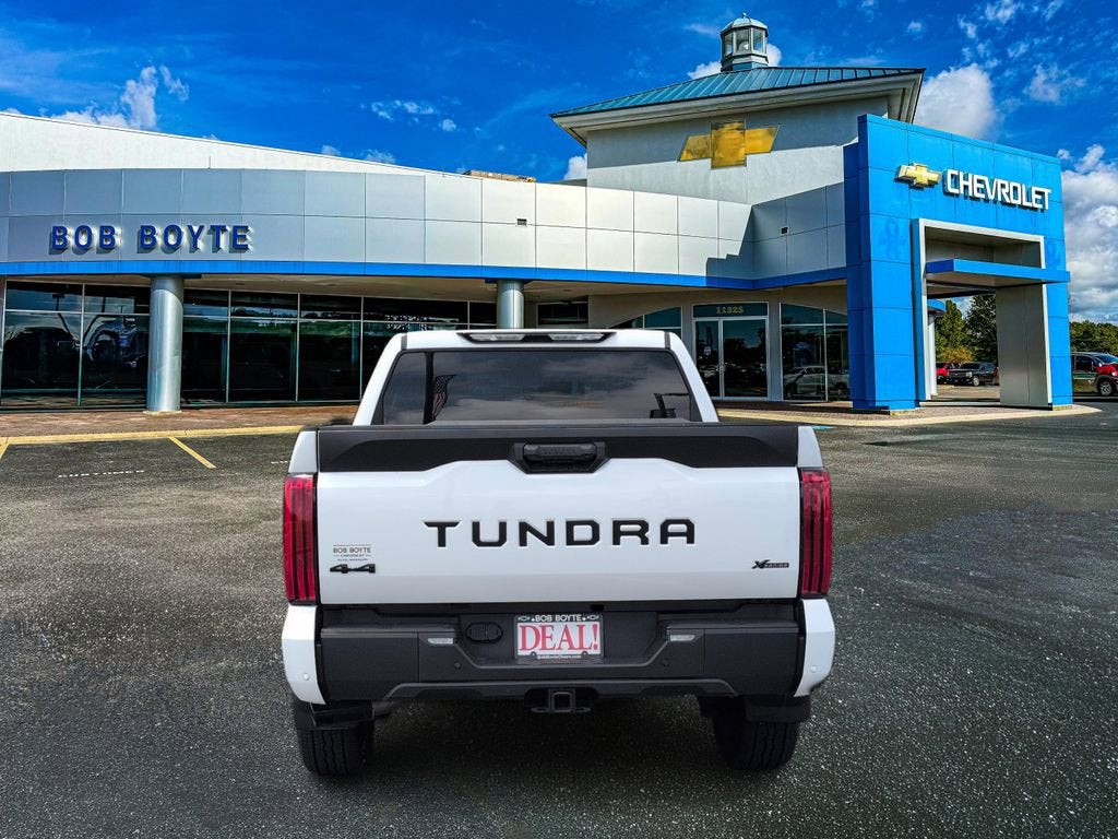 2024 Toyota Tundra 4WD SR5