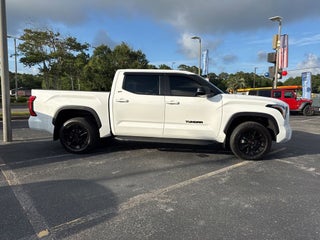 2024 Toyota Tundra 4WD SR5