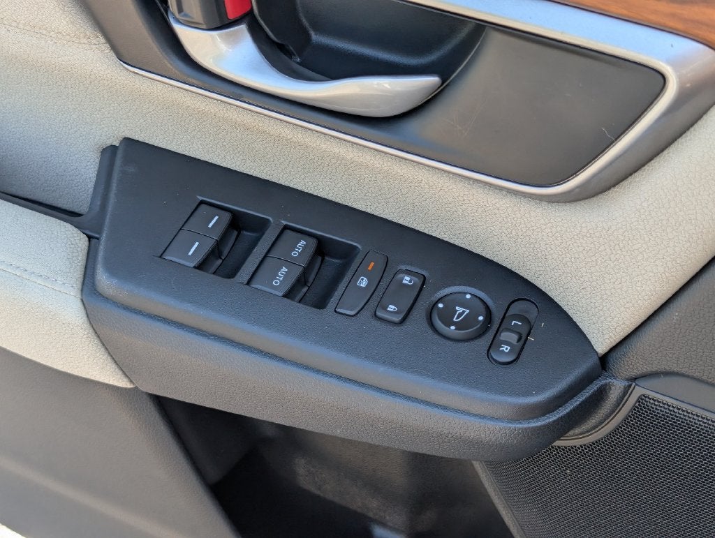 2022 Honda CR-V 2WD EX