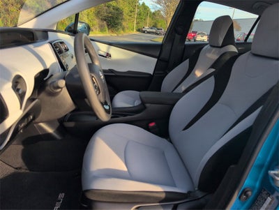 2022 Toyota Prius L Eco