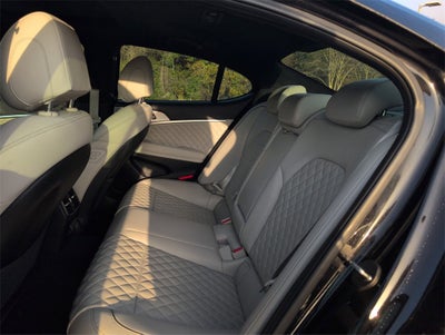 2022 Genesis G70 3.3T