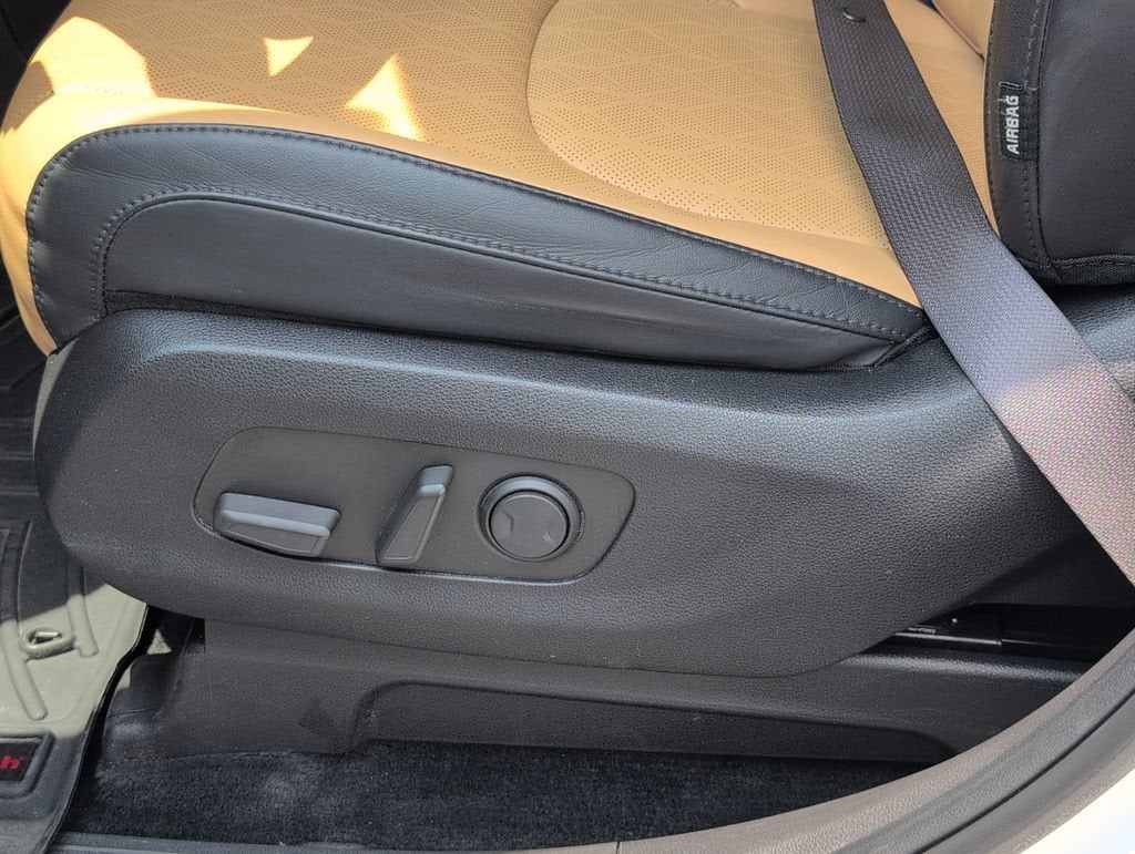 2022 Kia Carnival EX