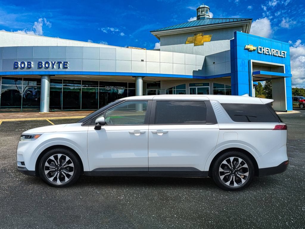 2022 Kia Carnival EX