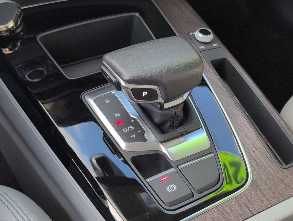 2022 Audi Q5 Premium