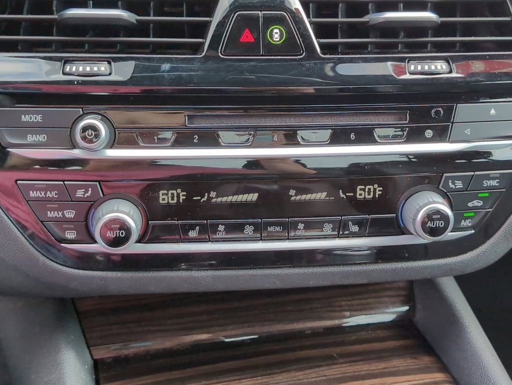 2018 BMW 5 Series 530i