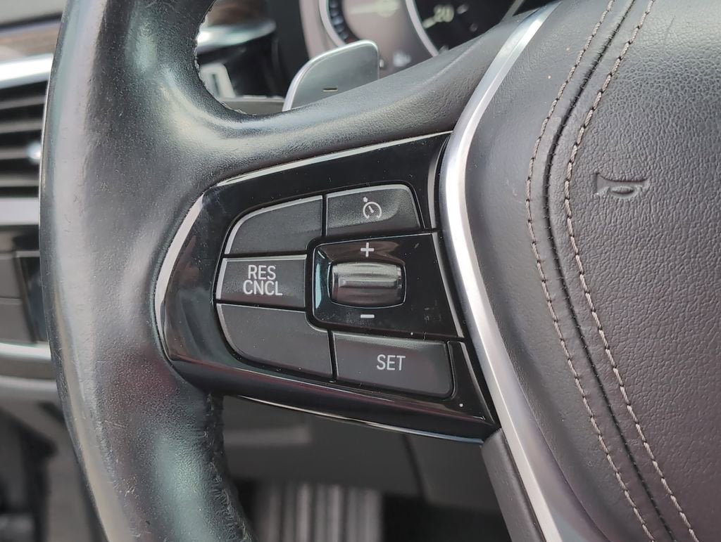 2018 BMW 5 Series 530i