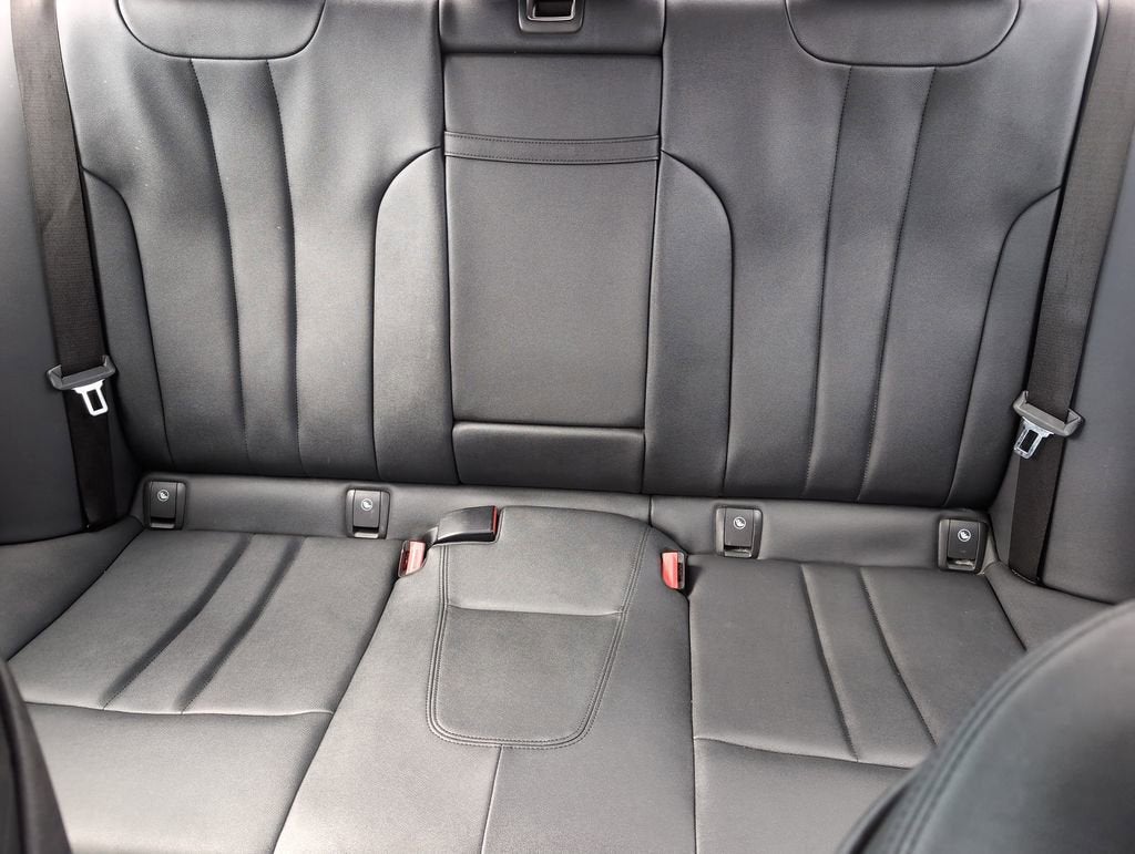 2018 BMW 5 Series 530i