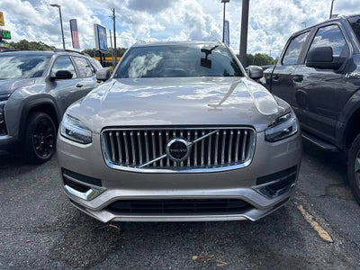 2024 Volvo XC90 Recharge Plug-In Hyb Ultimate Bright Theme