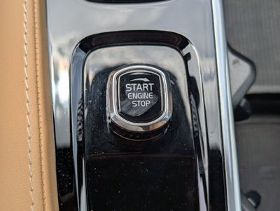 2024 Volvo XC90 Recharge Plug-In Hybrid T8 Ultimate Bright Theme 7-Seater