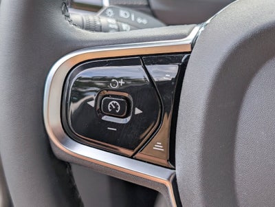 2024 Volvo XC90 Recharge Plug-In Hybrid T8 Ultimate Bright Theme 7-Seater