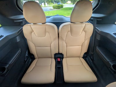 2024 Volvo XC90 Recharge Plug-In Hybrid T8 Ultimate Bright Theme 7-Seater