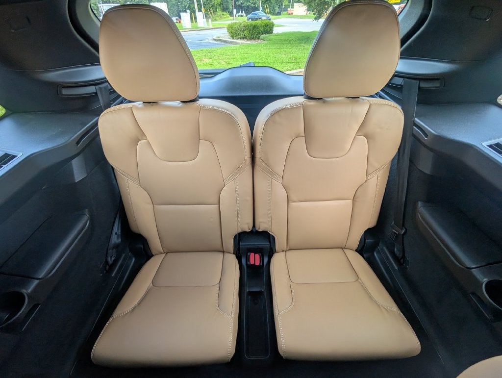 2024 Volvo XC90 Recharge Plug-In Hybrid T8 Ultimate Bright Theme 7-Seater