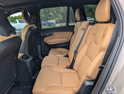 2024 Volvo XC90 Recharge Plug-In Hybrid T8 Ultimate Bright Theme 7-Seater
